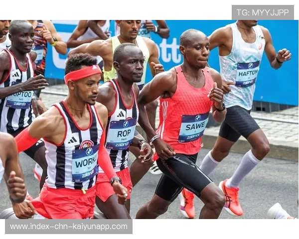马拉松世界纪录再被打破，肯尼亚选手登顶，肯尼亚选手打破男子马拉松世界纪录