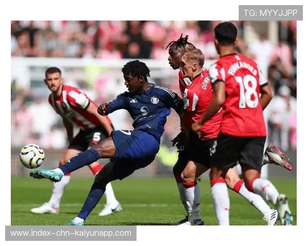 拉什福德回敲补射进球定乾坤