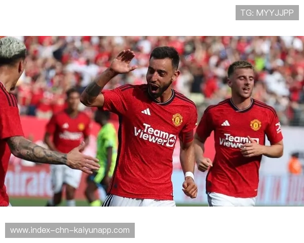 曼联全力备战，年轻球员逐渐担纲主力